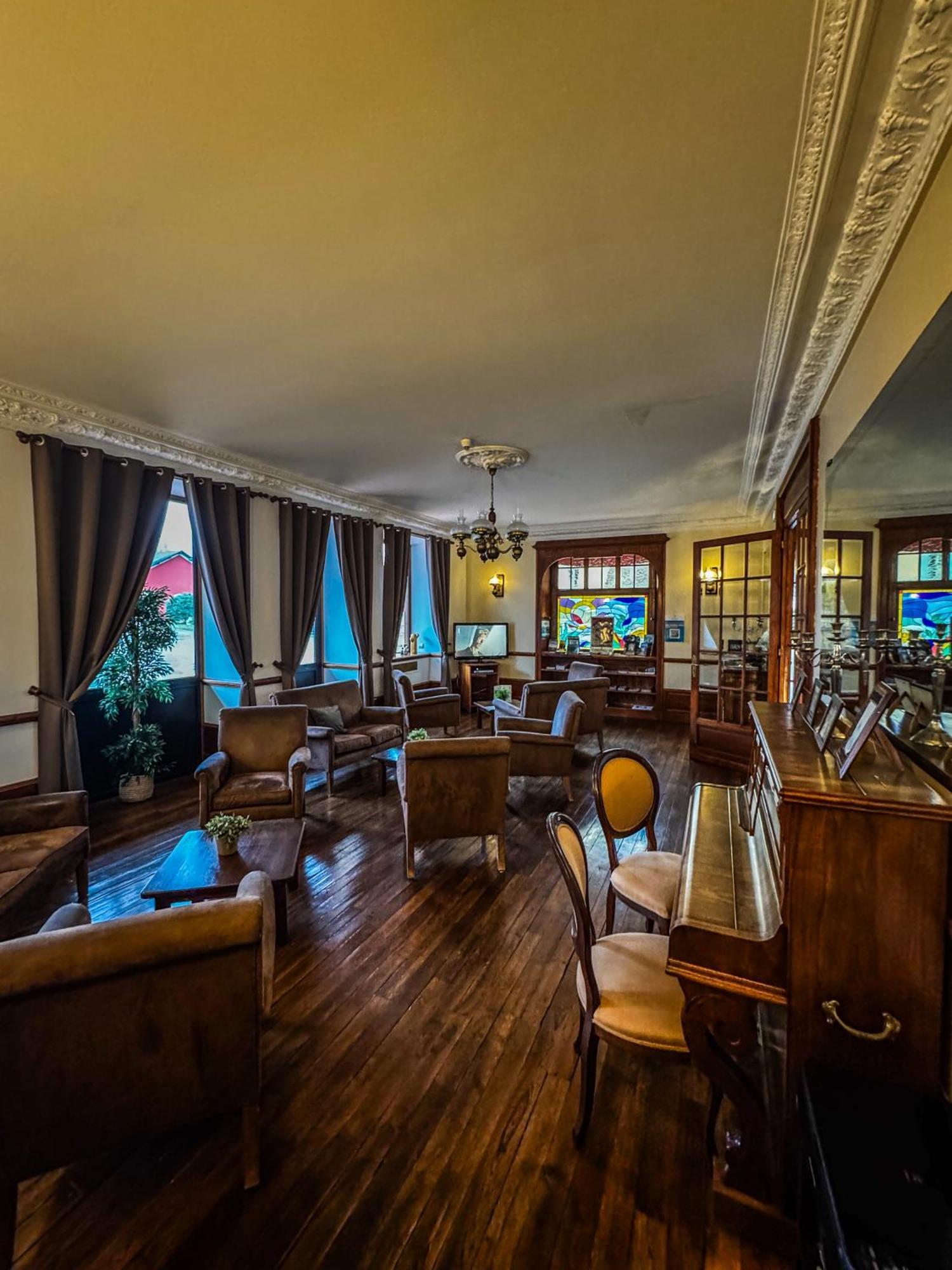Hotel Grand De France